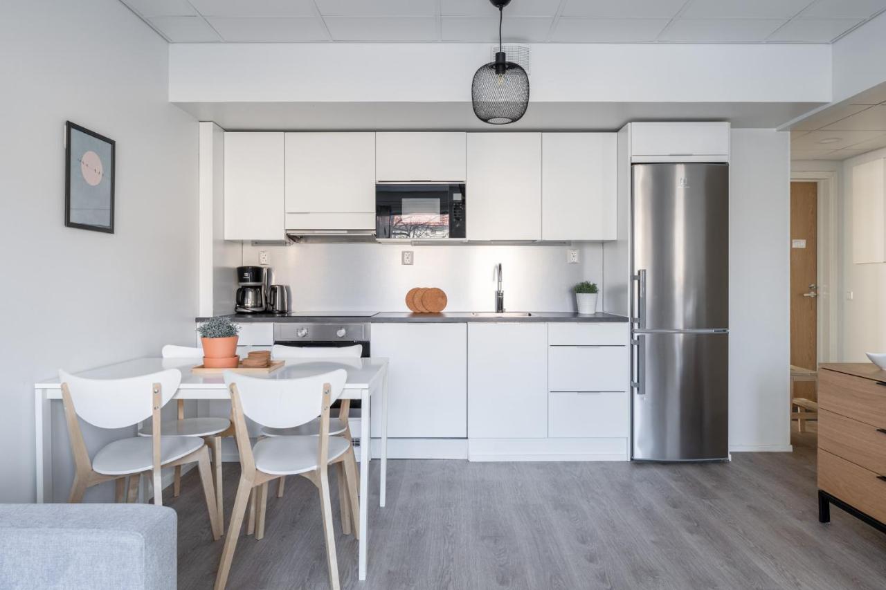 Modern 2Br Apartment With Balcony & Central Location - Hosted By 2Ndhomes ตัมเปเร ภายนอก รูปภาพ